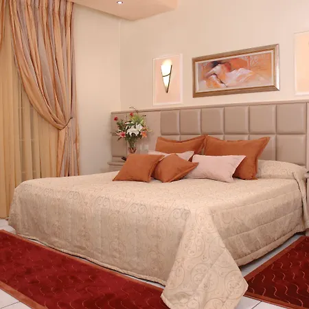 Strass Hotel