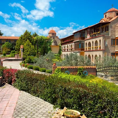Hotel Strass 3*