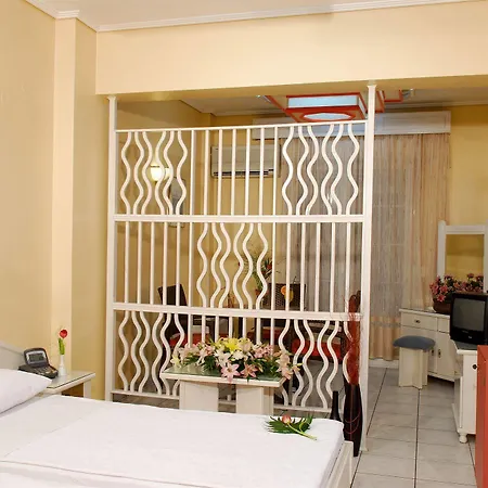 Strass Hotel 3*