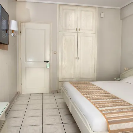 Hotel Strass 3*