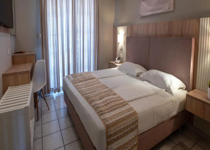 Hotel Strass 3*